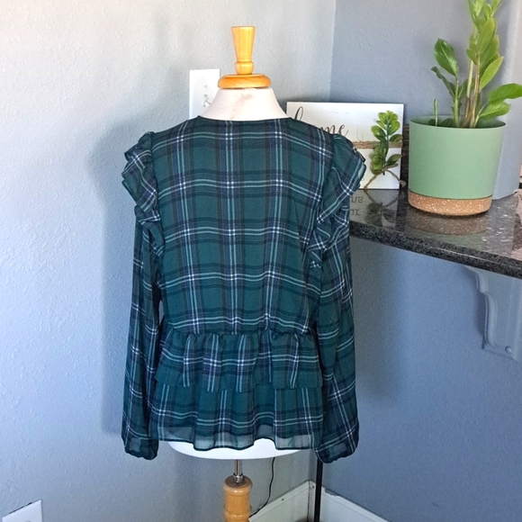 Torrid Plaid Blouse | Size 2X - Picture 4 of 8